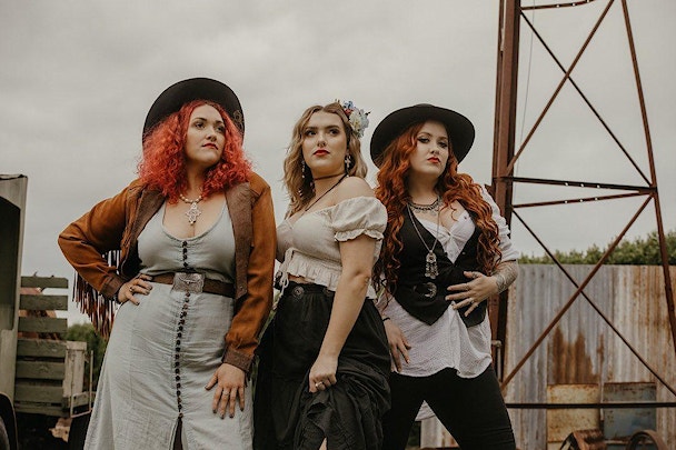 Who’s Who in 2022, Music & Arts: Vixens of Fall